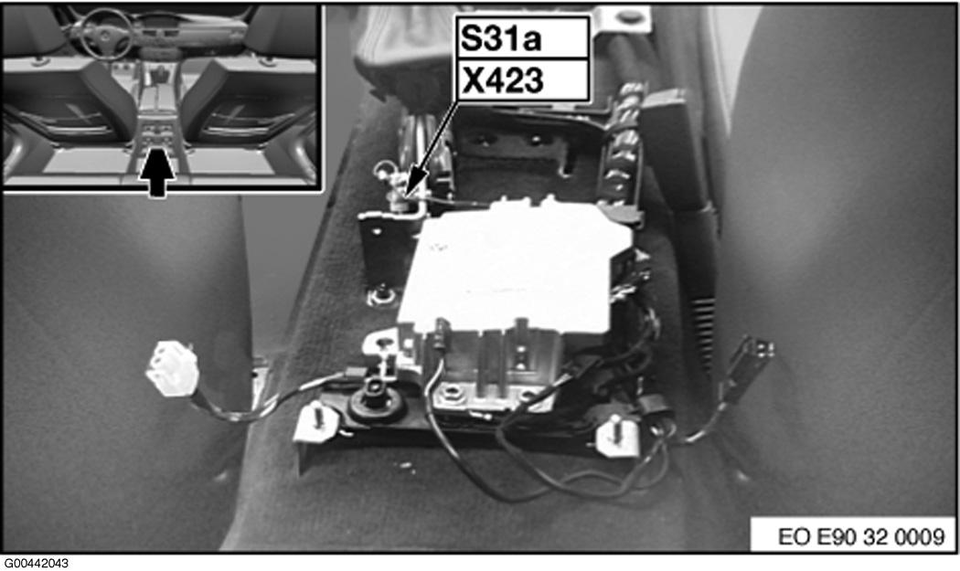 G00442043