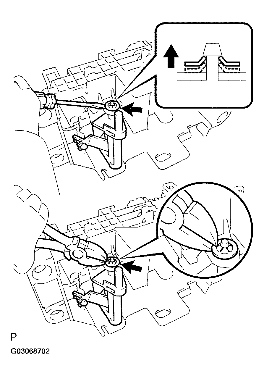 G03068702