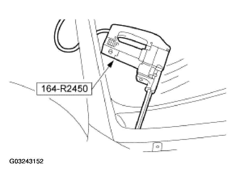 G03243152