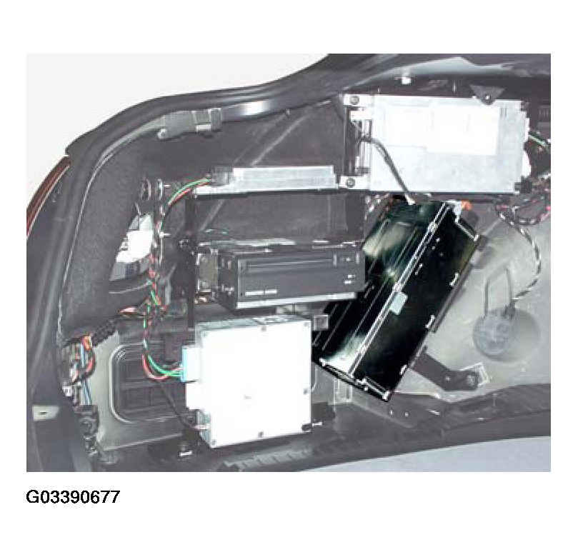 G03390677