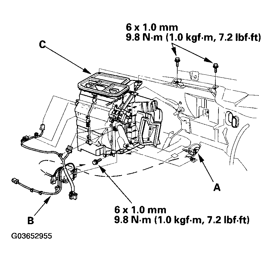 G03652955