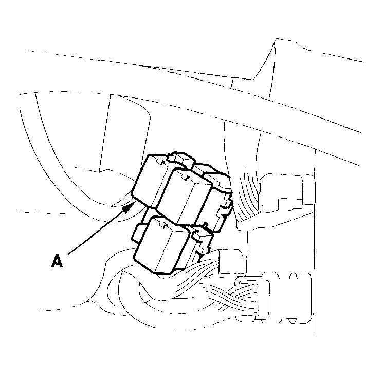G04546082