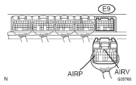G04676369