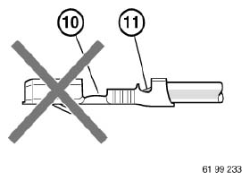 G04727477