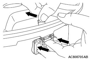G07032999
