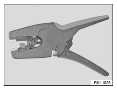 G11174213